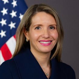 特朗普:北约,你们可以被忘掉了。