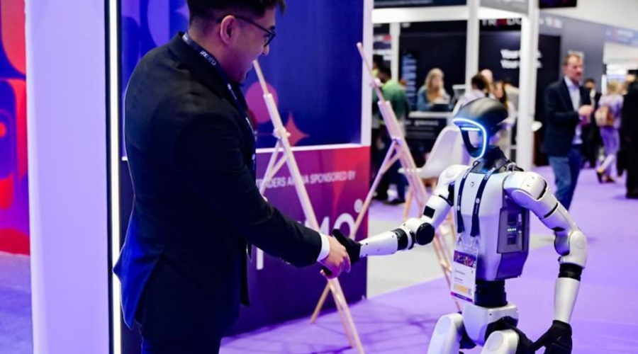 特朗普敦促制药企业将生产转移到美国